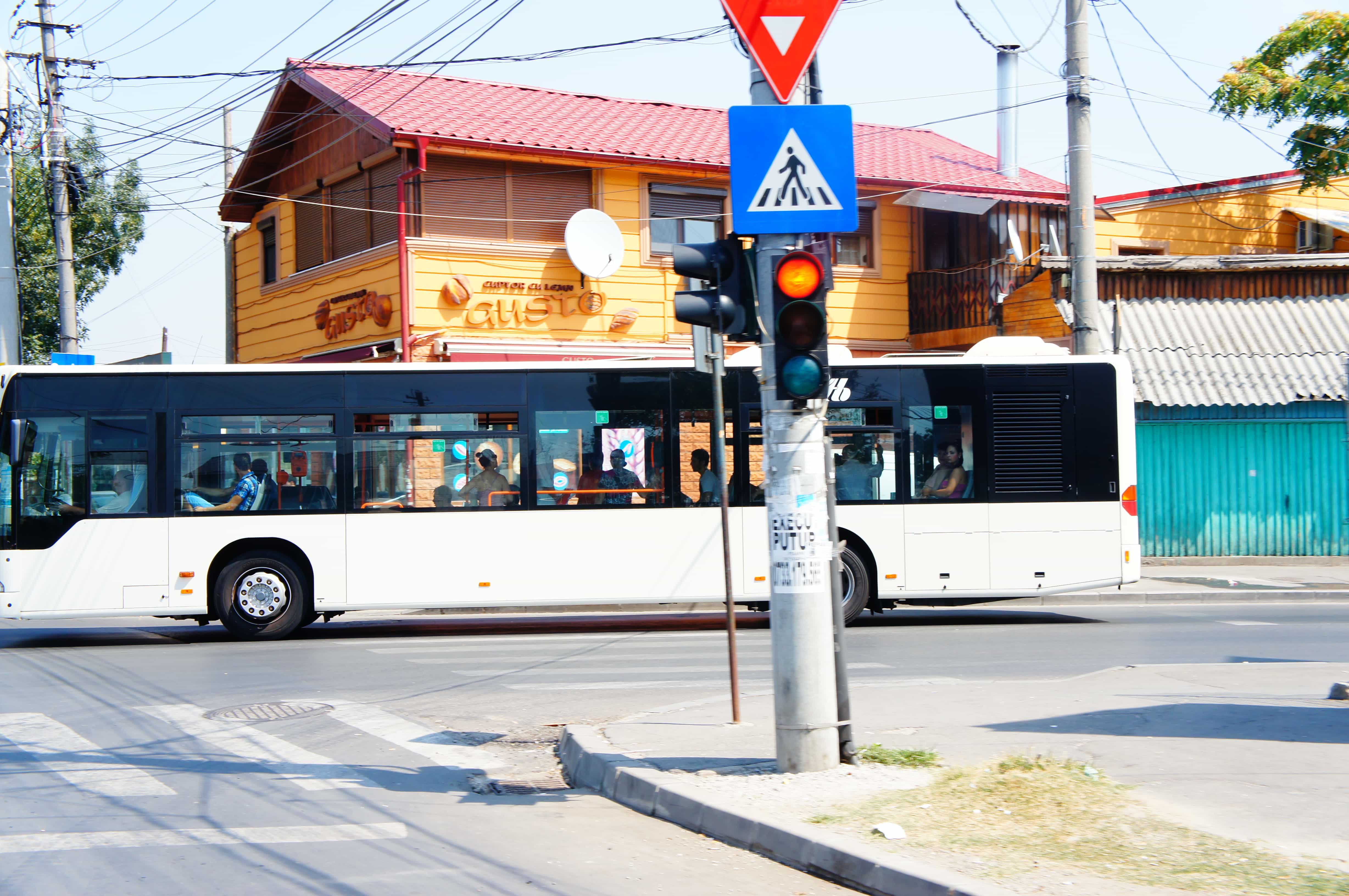 how to get around romania by bus